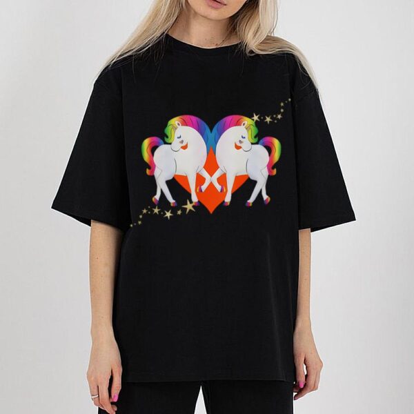 Cute Unicorn Heart Valentine’s Day T-Shirt