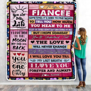 To My Fiancee Wood Never Forget That I Love You Fiancee Custom Name Fleece Throw Blanket Soft And Cozy Blanket Valentines Day Gift Ideas 3 1