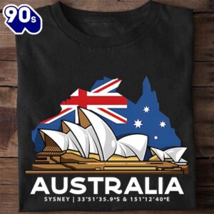 Australia Flag Map And Sydney Opera House Classic Unisex T-Shirt Gildan