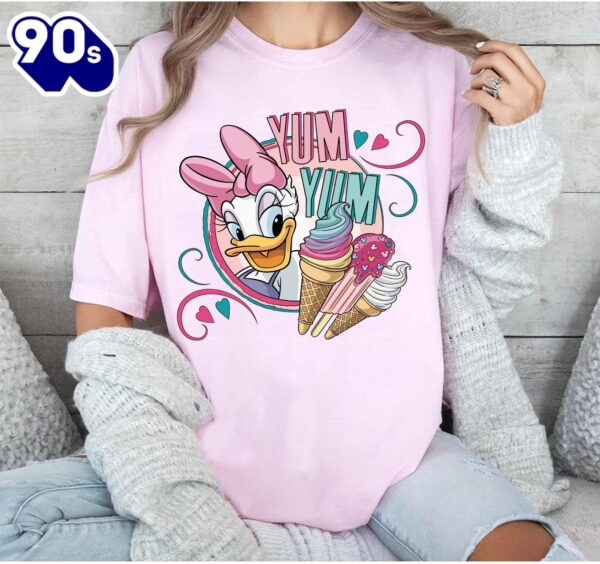 Disney Yum Yum Daisy Duck Portrait Mickey And Friends Lovely T-Shirt