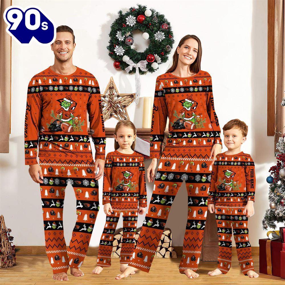 Oregon State Beavers NCAA Custom Name Grinch Christmas And Sport Team Pajama Set Gift Christmas Oregon State Beavers NCAA Custom Name Grinch Christmas And Sport Team Pajama Set Gift Christmas