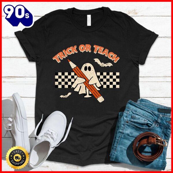 Halloween 2025  Trick Or Teach Funny Teacher Halloween Costume Men Women T-Shirt