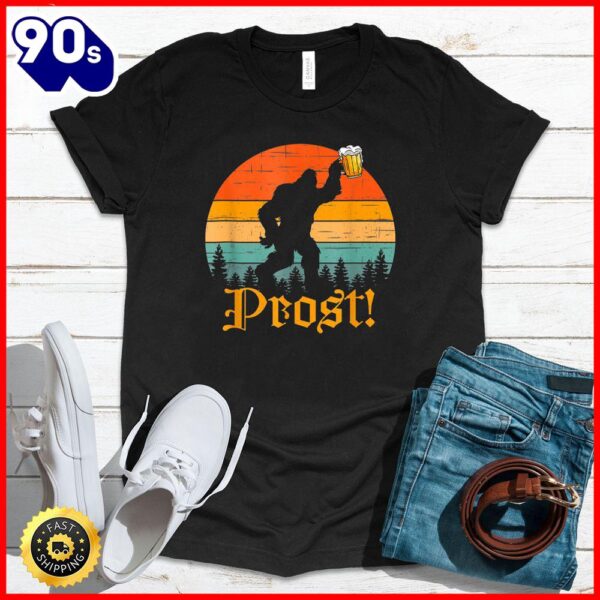 Halloween 2025  Vintage Prost Bigfoot Love Drinking Beer German Oktoberfest T-Shirt